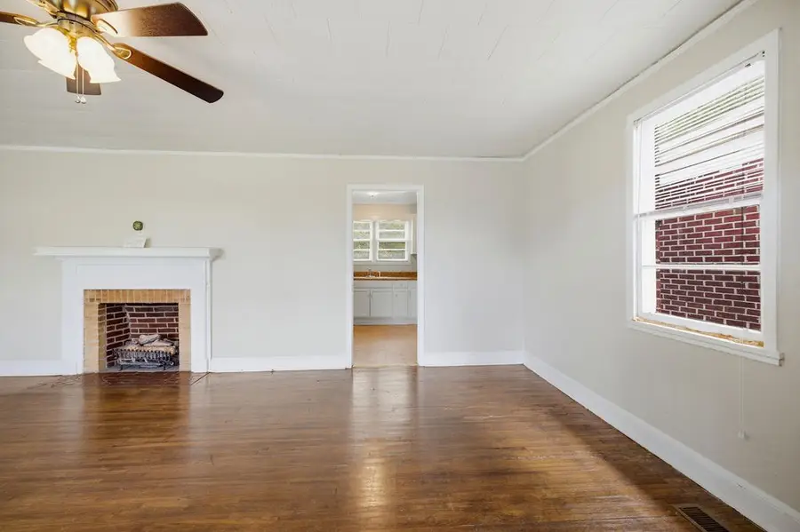 101 Lanham Street, Greenwood, SC 29649 - #3