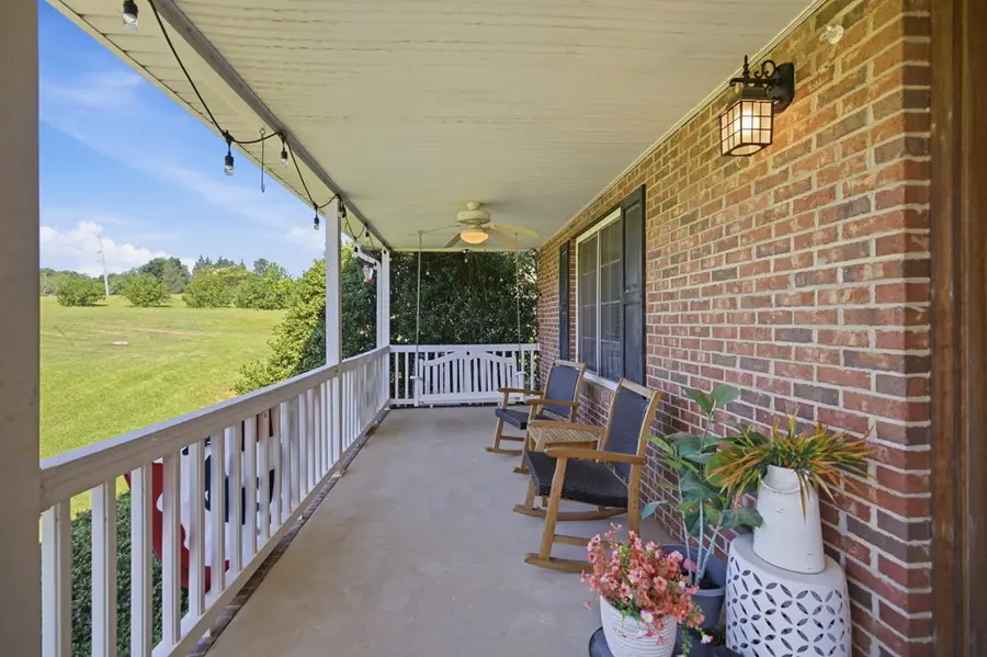 113 North Pond Court, Greenwood, SC 29649 - #3