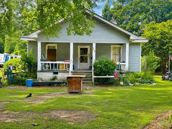 3922 Harless St, Greenwood, SC 29646