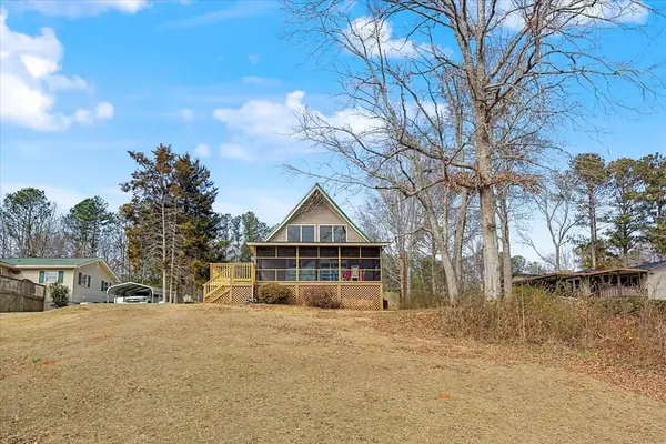 694 Holloway, Chappells, SC 29037