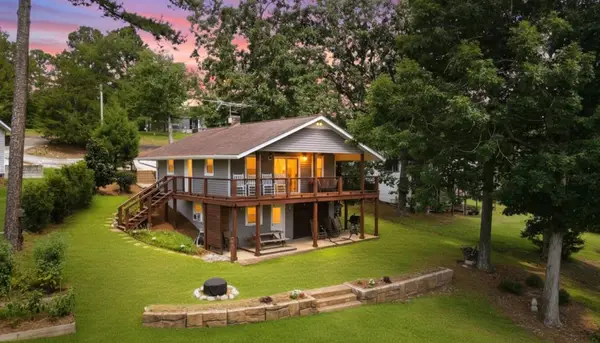 351 Blacksgate Circle, Cross Hill, SC 29332
