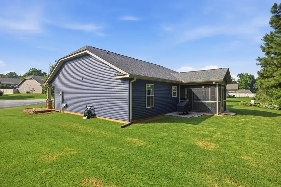 111 Auburn Lane, Greenwood, SC 29646 - #3