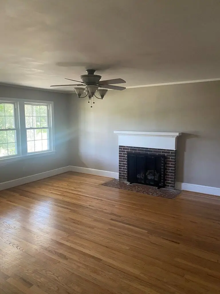 105 Hunt, Greenwood, SC 29649 - #2