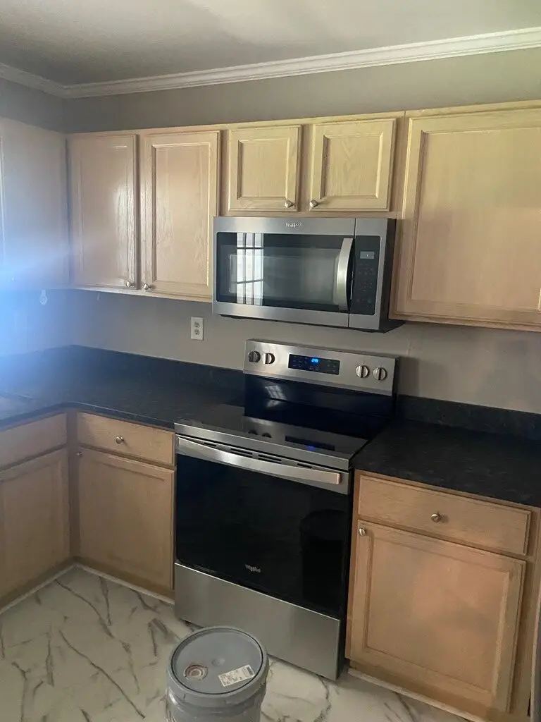 105 Hunt, Greenwood, SC 29649 - #3