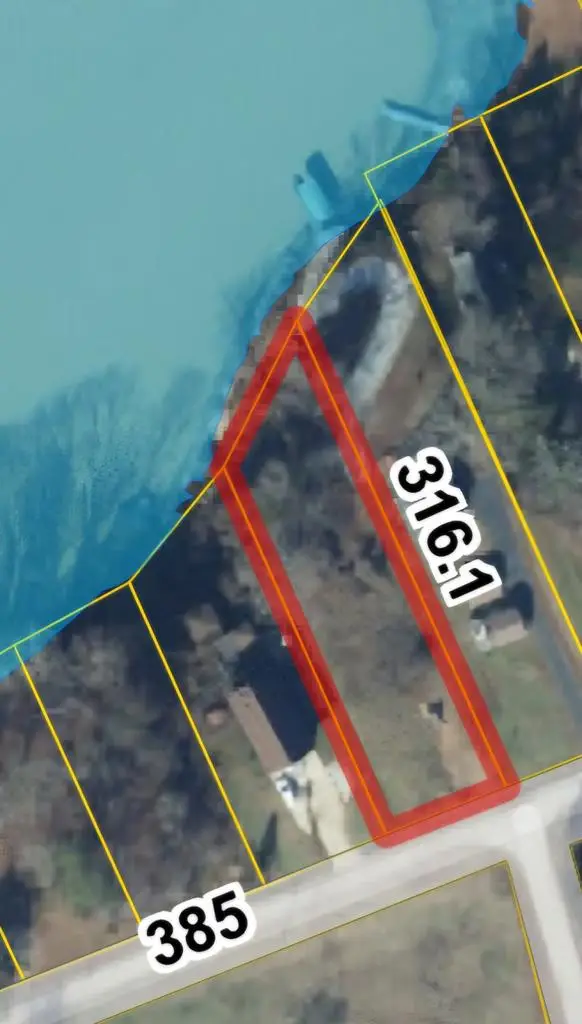 210 Bluff Rd, Greenwood, SC 29649 - #3