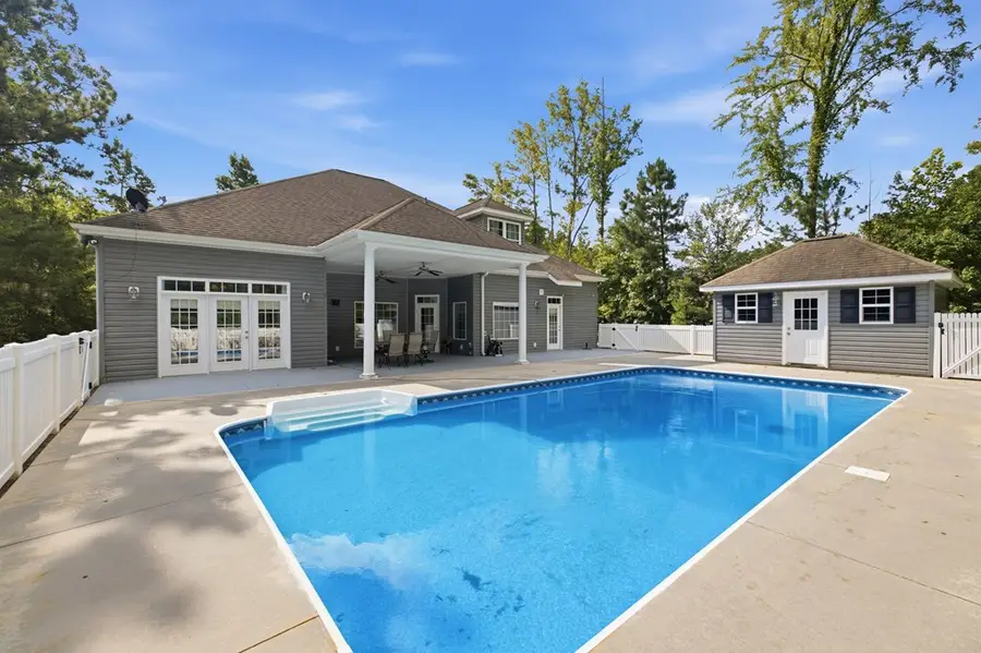 1204 Hunters Creek Blvd, Greenwood, SC 29649 - #3