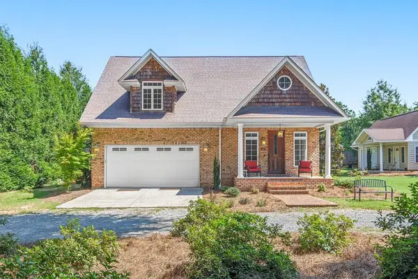 718 Fairforest Drive, Greenwood, SC 29646