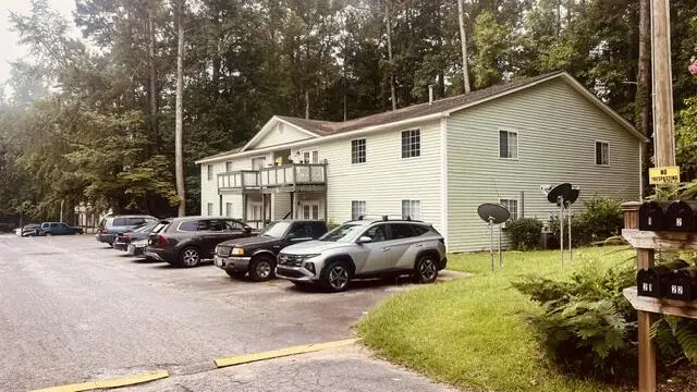 435 Haltiwanger Rd, Greenwood, SC 29649 - #2