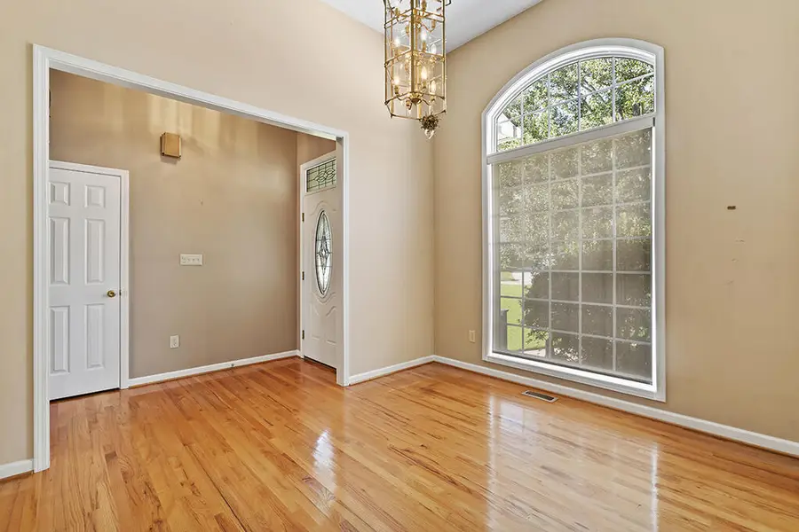 251 Oak Ridge Dr, Greenwood, SC 29649 - #2
