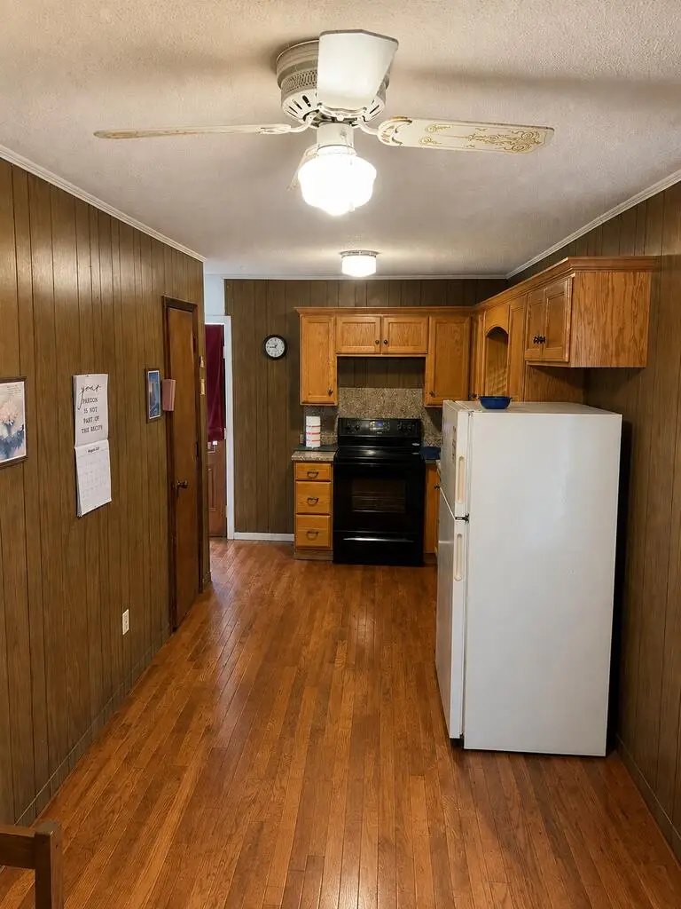 106 Meadow Dr, Abbeville, SC 29620 - #3