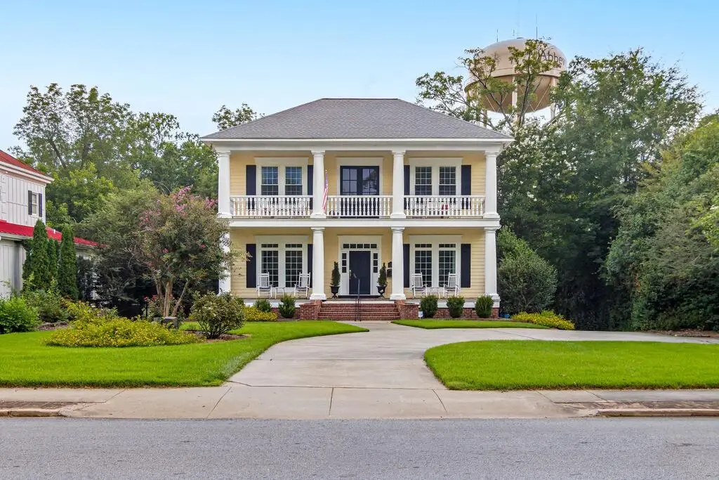 802 N Main Street, Abbeville, SC 29620 - #1