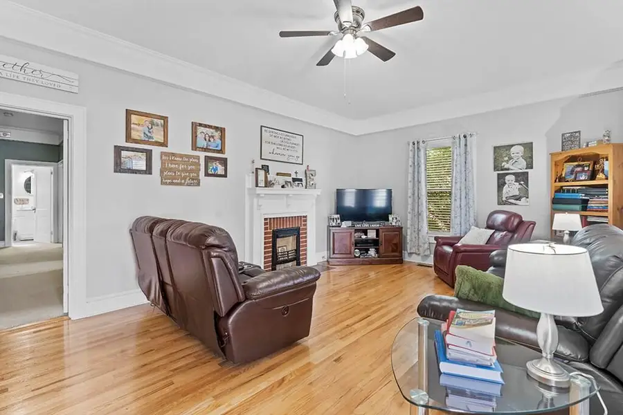 110 Draper Street, Ninety Six, SC 29666 - #2