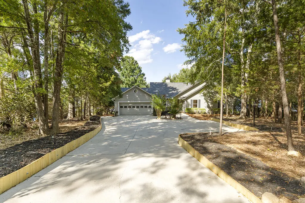 116 Pucketts Cove Rd, Greenwood, SC 29649 - #1