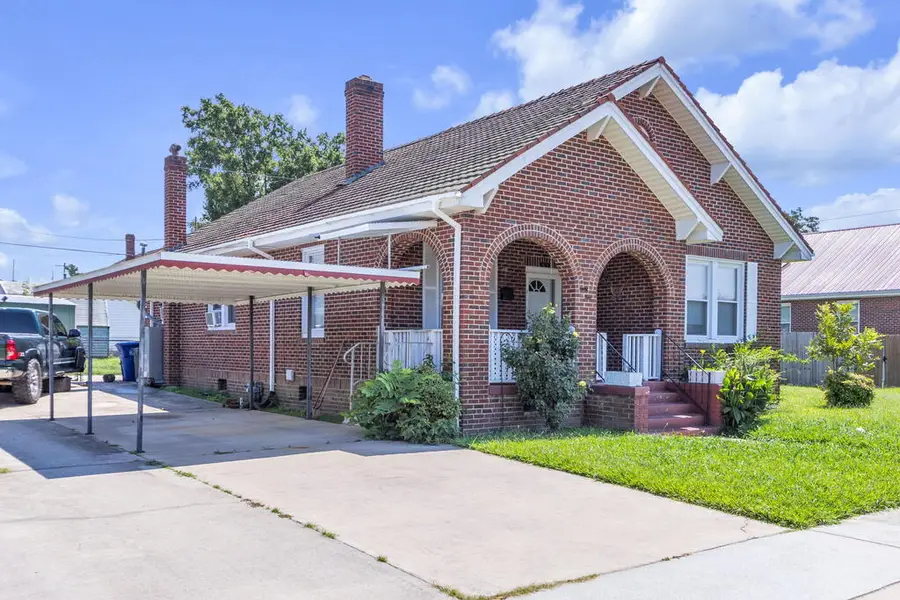 95 Kitson St, Ninety Six, SC 29666 - #2
