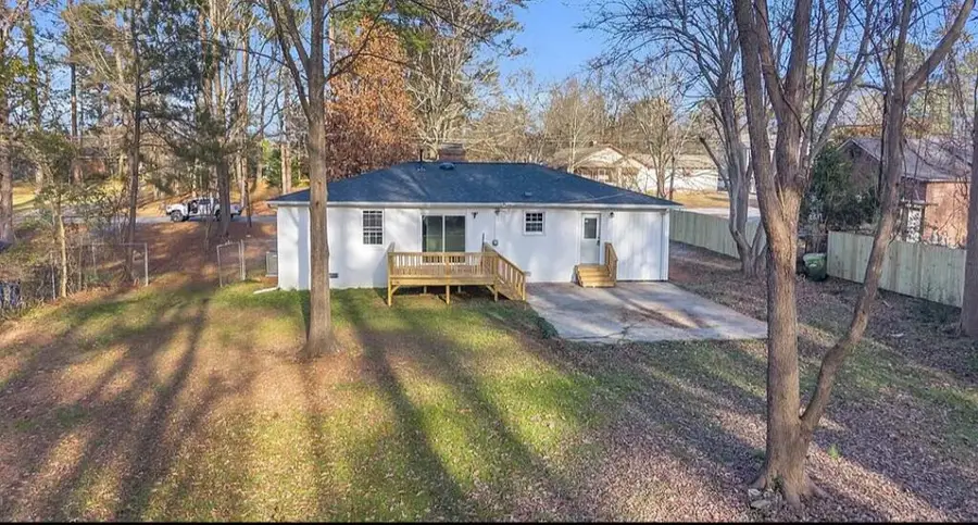 117 Lawton Street, Greenwood, SC 29646 - #3