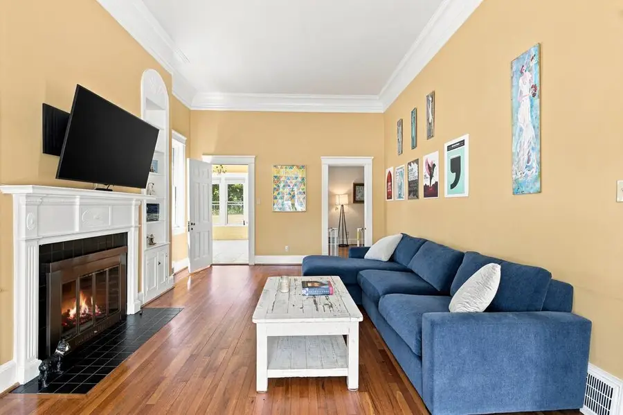 407 Jennings Ave, Greenwood, SC 29649 - #2