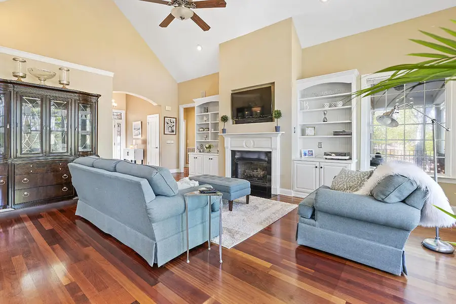 425 Terrapin Pointe Rd., Hodges, SC 29653 - #3