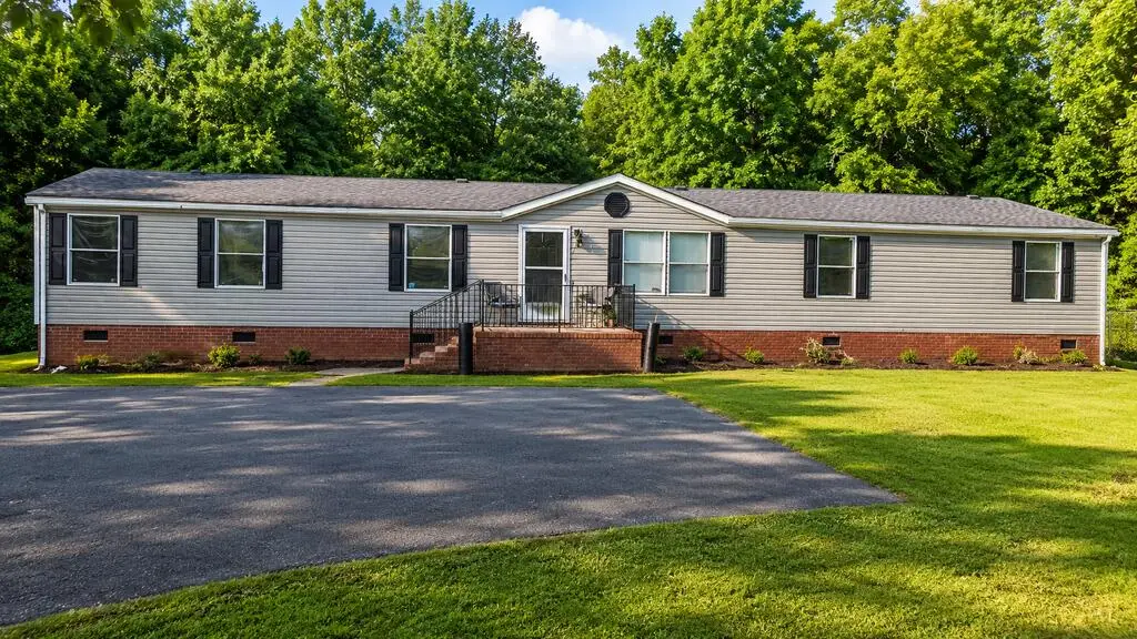 196 Harbor Crest Drive, Waterloo, SC 29384 - #1