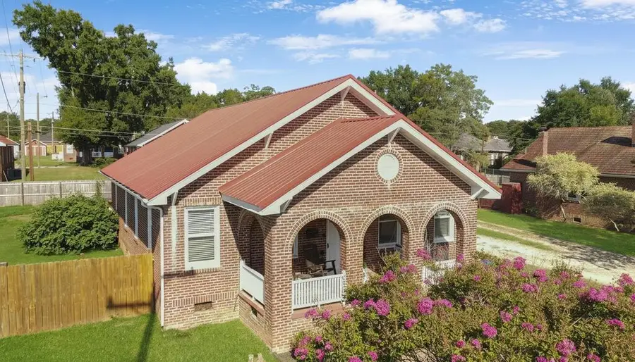 97 Kitson Street, Ninety Six, SC 29666 - #2