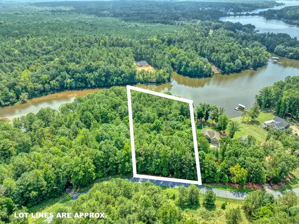 90 E Commodore Drive, Cross Hill, SC 29332