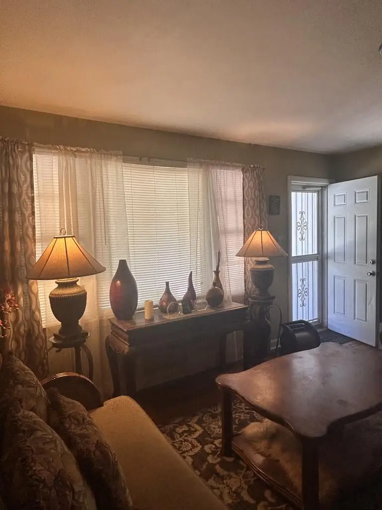 220 New Market St, Greenwood, SC 29649 - #3