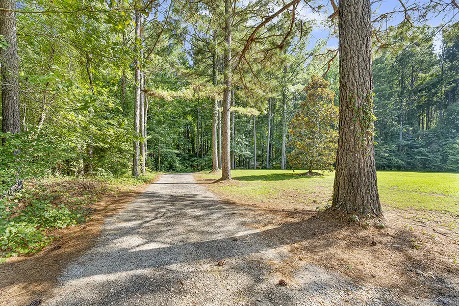 126 Ranch Ct, Greenwood, SC 29646 - #3