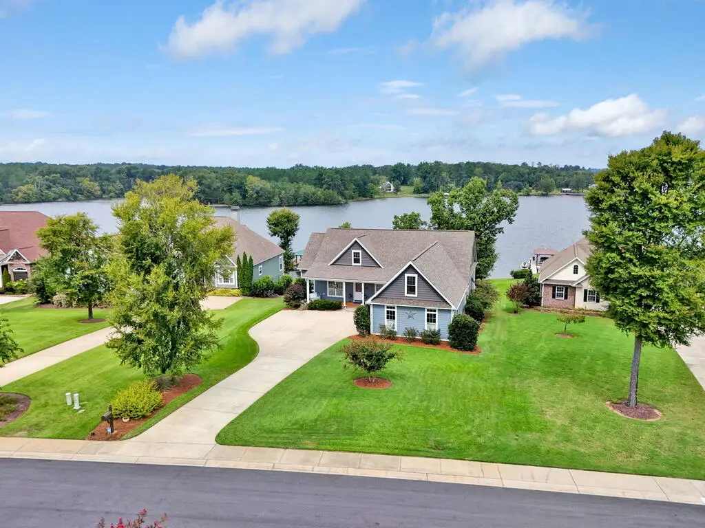 107 Gardenia Dr, Ninety Six, SC 29666 - #1