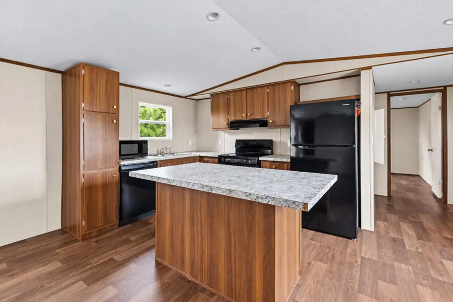 618 W Grumling Road, Hodges, SC 29653 - #2
