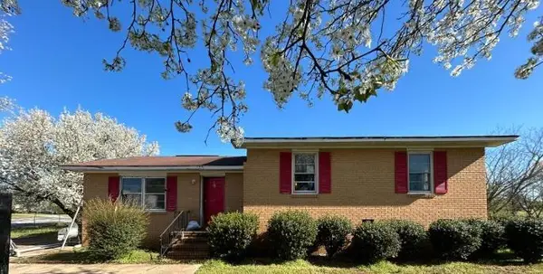 106 Barley Dr, Greenwood, SC 29649