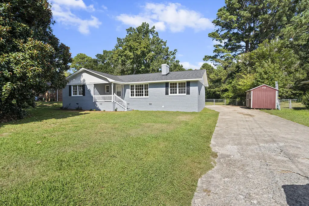 112 Anderson Dr, Greenwood, SC 29646 - #1