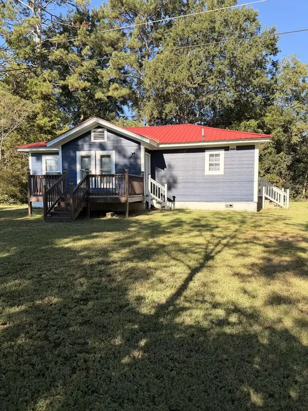 242 Taylor Town Road, Abbeville, SC 29620