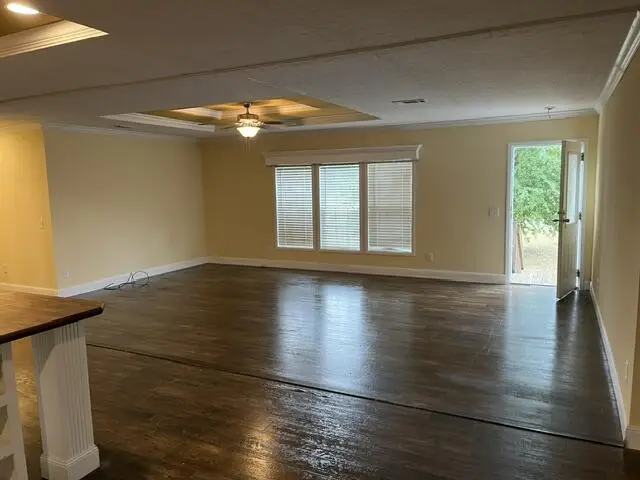 100 Gallatin, Ninety Six, SC 29666 - #3