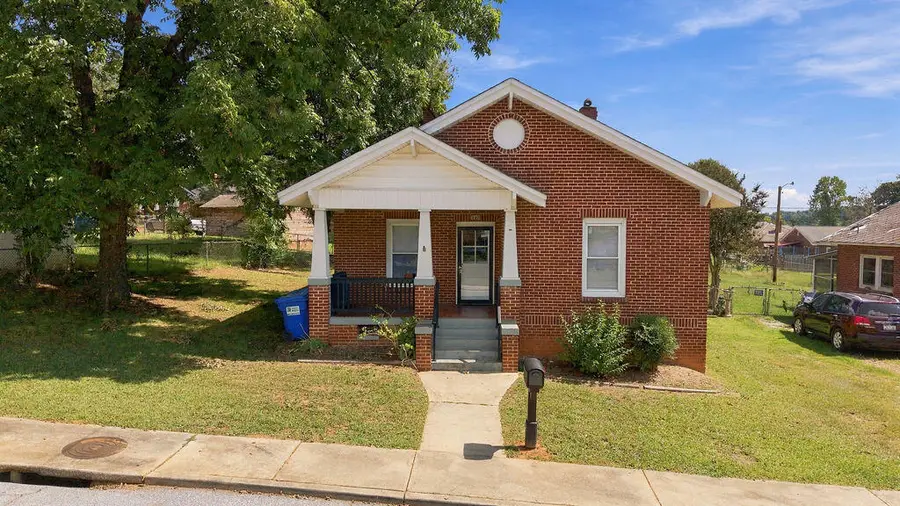203 Allis Ave, Ninety Six, SC 29666 - #3