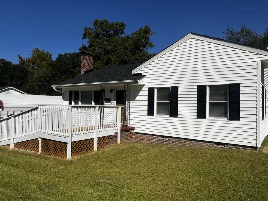 105 Moore St`, Abbeville, SC 29620 - #2