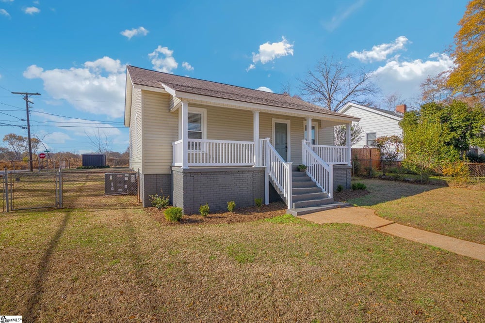 101 Lester Avenue, Greenville, SC 29617 ERA