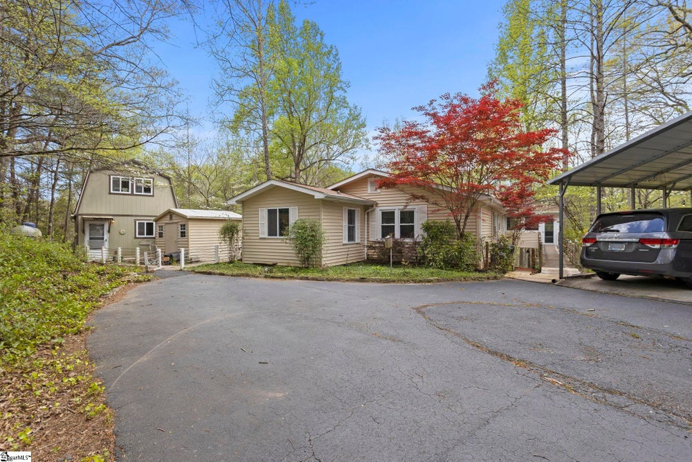 104 Henson Drive, Travelers Rest, SC 296907910 ERA