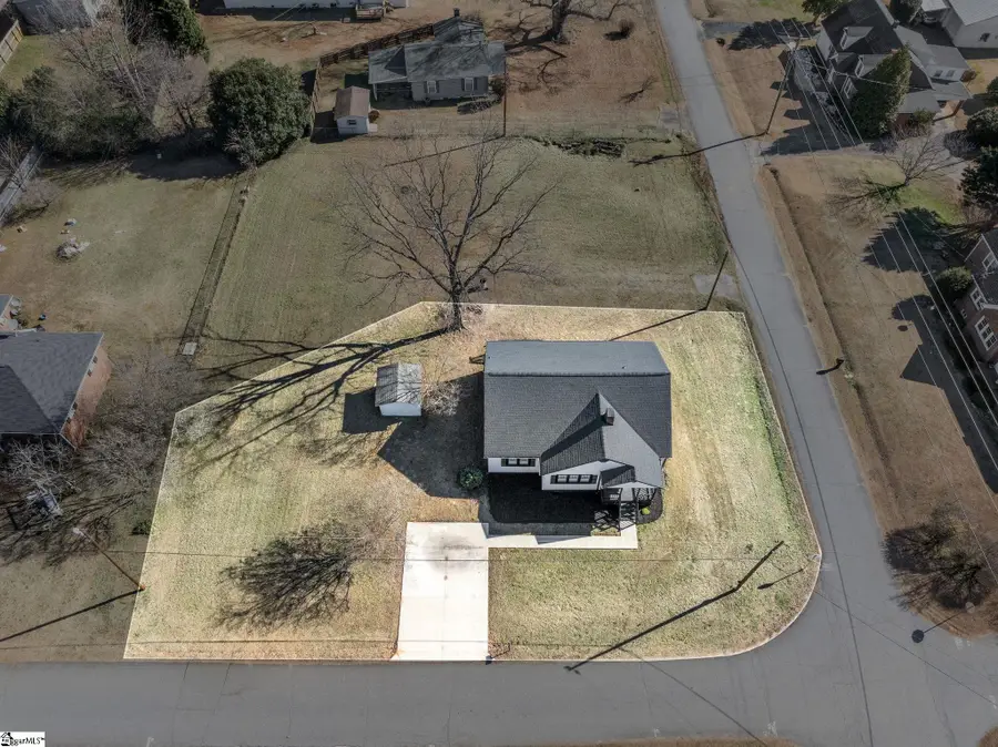 129 Spring Street, Reidville, SC 29375 - Image #2