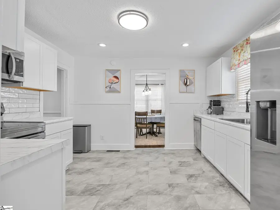 129 Spring Street, Reidville, SC 29375 - Image #3