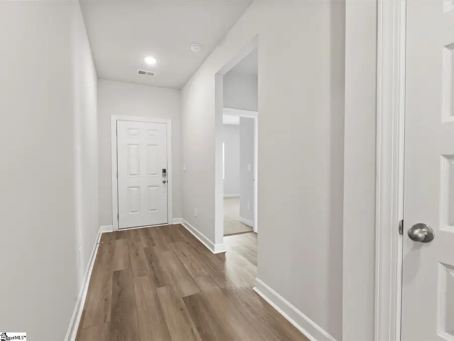 207 Merriweather Way, Spartanburg, SC 29306 - Image #2