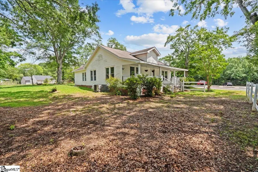 313 S Georgia Avenue, Chesnee, SC 29323 - Image #3