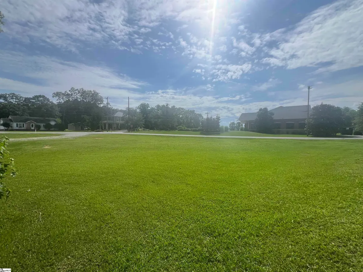 600 N Main Street, Honea Path, SC 29654 - Image #1