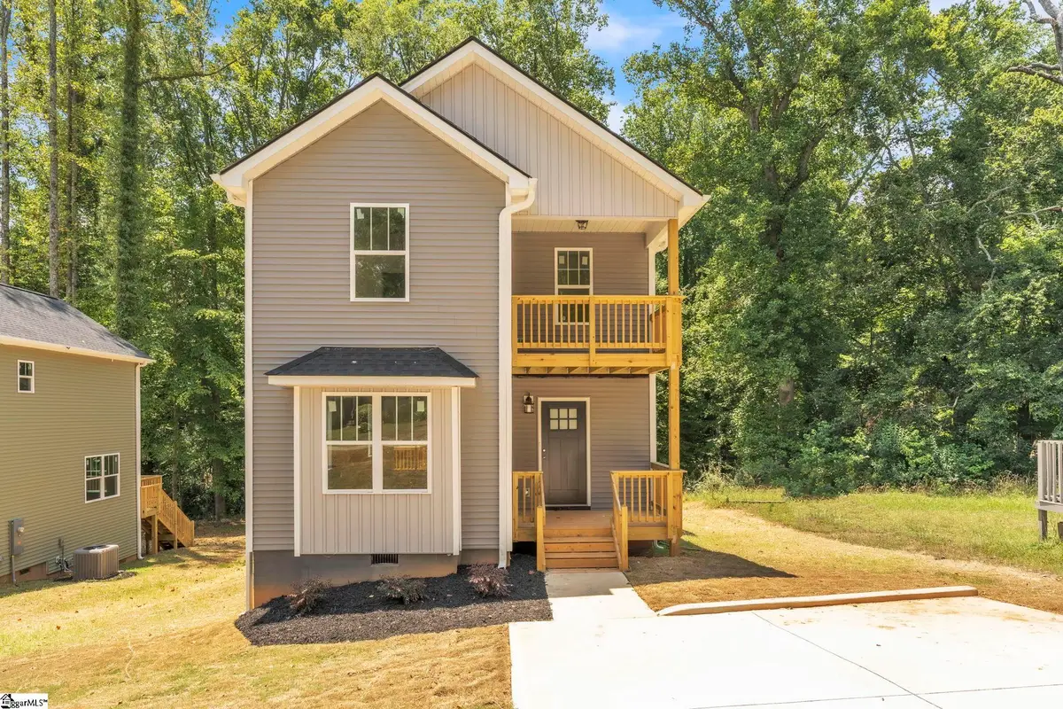 402 Woodland Circle, Belton, SC 29627 - Image #1