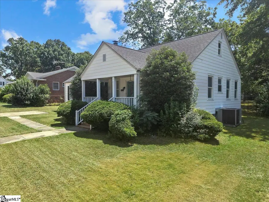 803 S Limestone Street, Gaffney, SC 29341 - Image #3