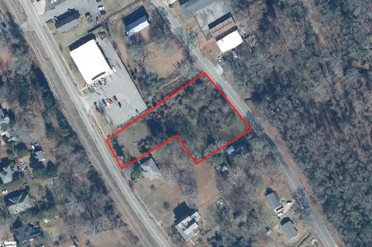 310 S Main Street, Belton, SC 29627 - #1