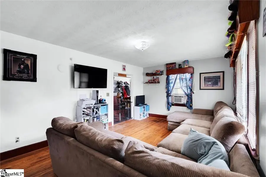 7703 Moorefield Memorial Highway, Liberty, SC 29657 - Image #3