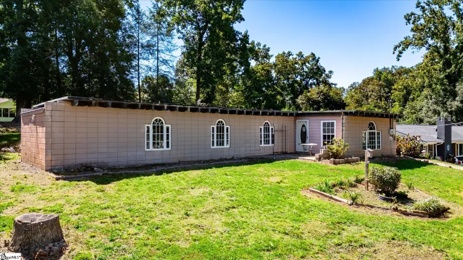 416 Sherwood Drive, Seneca, SC 29678-4426 - Image #3