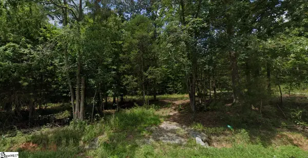 514 Pinehaven Street Extension, Laurens, SC 29360