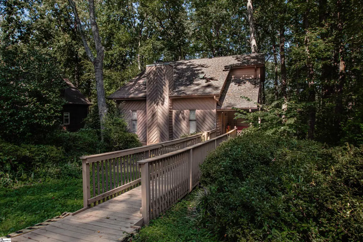 137 Lakeshore Drive, Easley, SC 29642 - Image #1