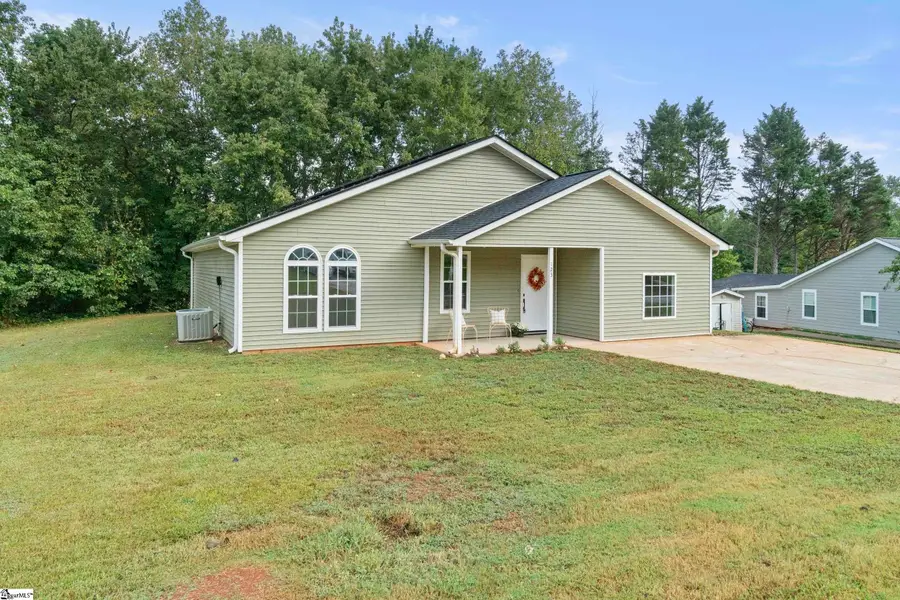 123 Spruce Avenue, Greer, SC 29651 - Image #3