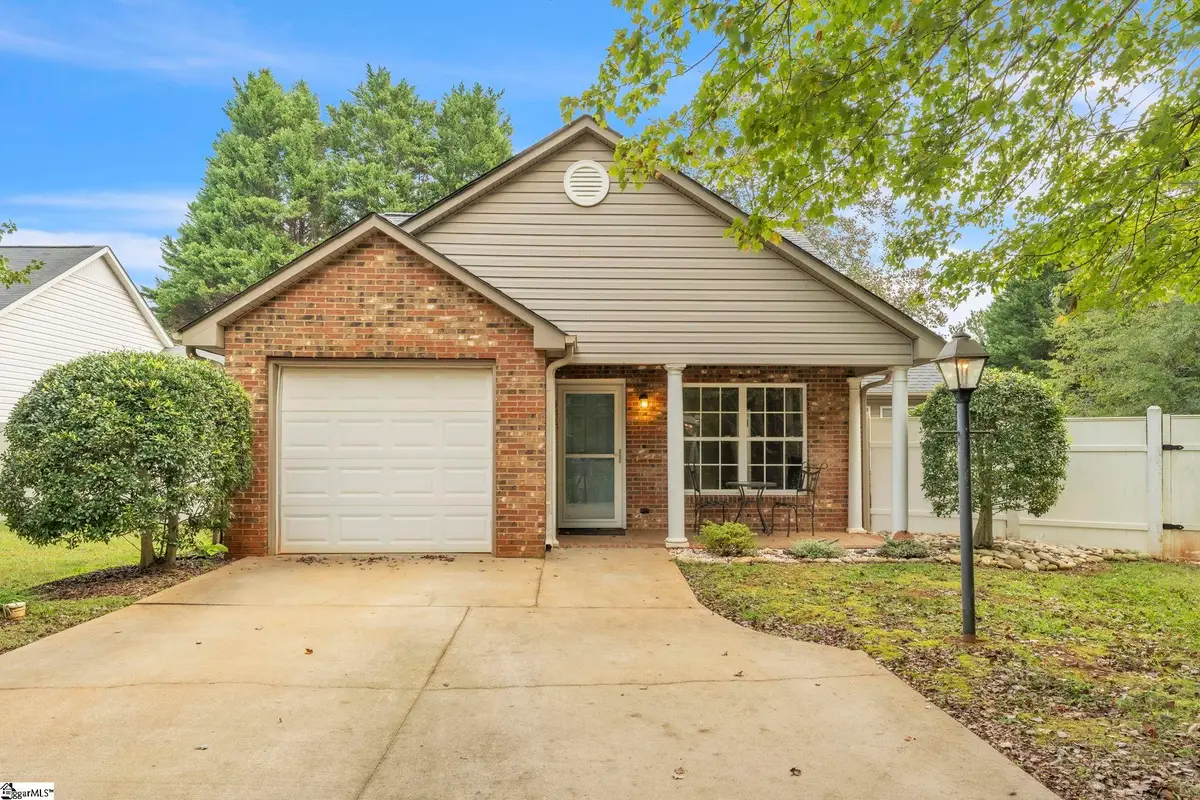 107 Colonial Court, Pendleton, SC 29670 - Image #1